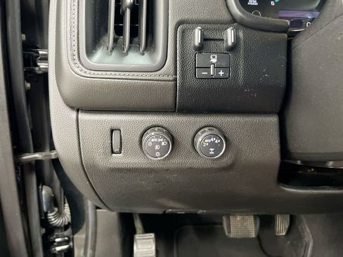 Used 2019 GMC Canyon SLE w/ Driver Alert Package AWD/4WD image 13