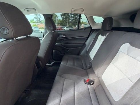 Certified 2024 Chevrolet Trax LS FWD image 15