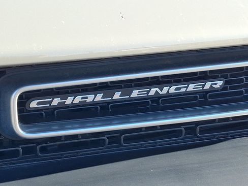 Used 2018 Dodge Challenger SXT w/ Sound Group image 29