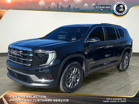 Used 2025 GMC Acadia Elevation image 1