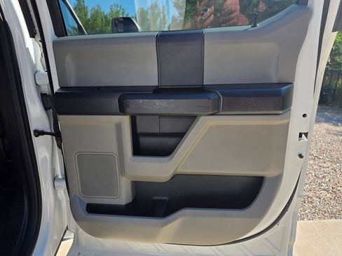 Used 2019 Ford F250 XL w/ Power Equipment Group AWD/4WD image 19