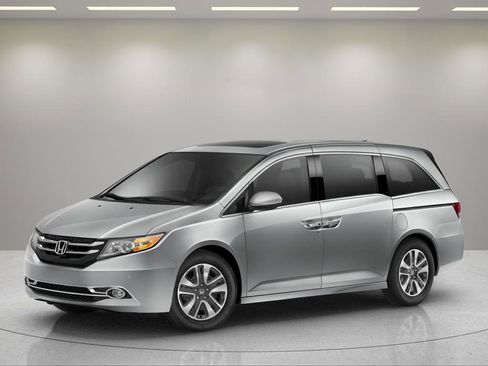 Used 2014 Honda Odyssey Touring image 3