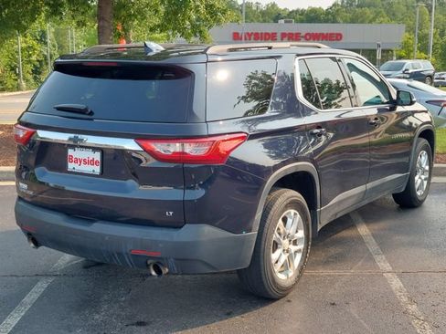 Used 2020 Chevrolet Traverse LT FWD image 25