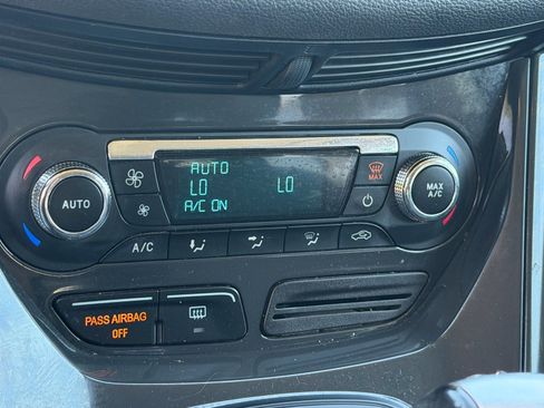 Used 2016 Ford Escape Titanium FWD image 28