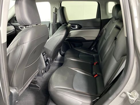 Used 2022 Jeep Compass Limited w/ Sun and Sound Group image 29