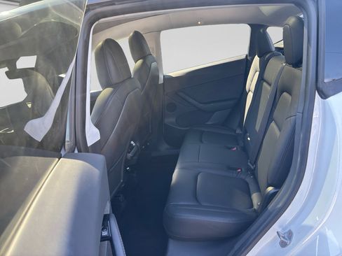 Used 2020 Tesla Model Y Long Range AWD/4WD image 8