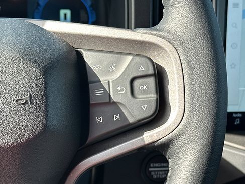 New 2025 Ford Bronco Badlands image 14