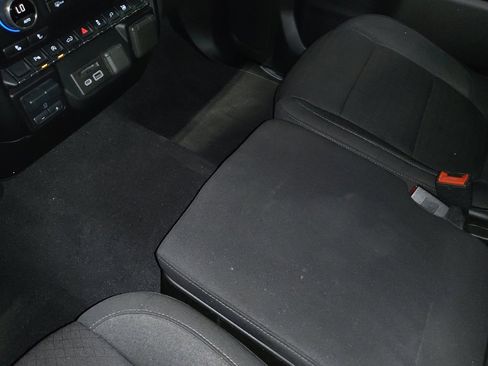 Used 2020 Chevrolet Silverado 1500 LT w/ All-Star Edition image 26