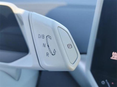 Used 2021 Volkswagen ID.4 1st Edition image 18