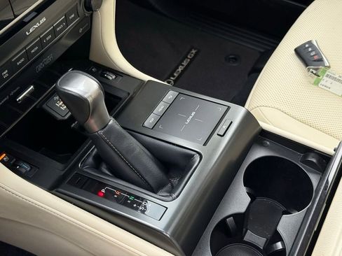 Certified 2023 Lexus GX 460 Premium w/ Premium Plus Package AWD/4WD image 36
