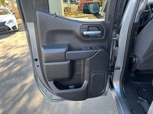 Used 2021 Chevrolet Silverado 1500 Custom image 24