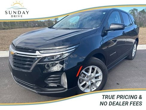 Used 2024 Chevrolet Equinox LT image 1