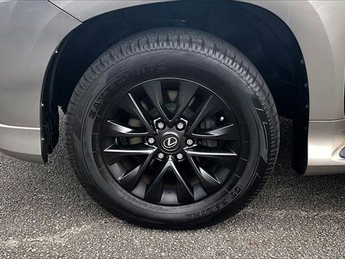 Used 2022 Lexus GX 460 Premium image 35