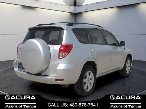 Used 2007 Toyota RAV4 Limited FWD image 5