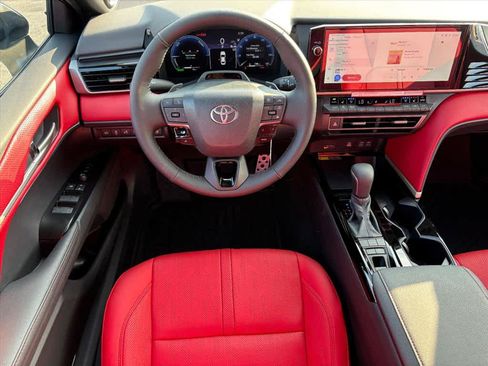 Used 2026 Toyota Camry XSE w/ Premium Plus Package FWD image 4