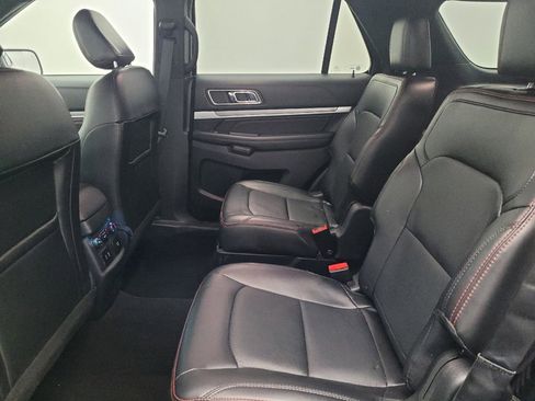 Used 2018 Ford Explorer Sport w/ Equipment Group 401A image 18
