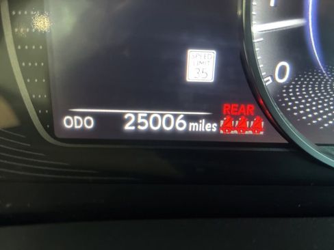 Certified 2025 Lexus ES 350 w/ Premium Package image 21