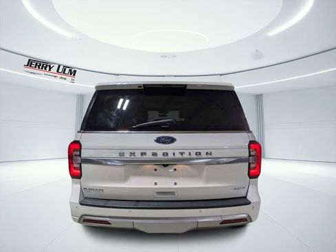 Used 2023 Ford Expedition Max Platinum AWD/4WD image 4