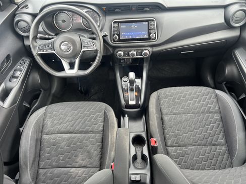 Certified 2021 Nissan Kicks S image 17