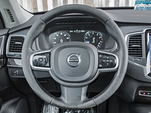 Used 2019 Volvo XC90 T6 Momentum AWD/4WD image 12