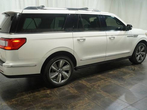 Used 2019 Lincoln Navigator L Reserve AWD/4WD image 3