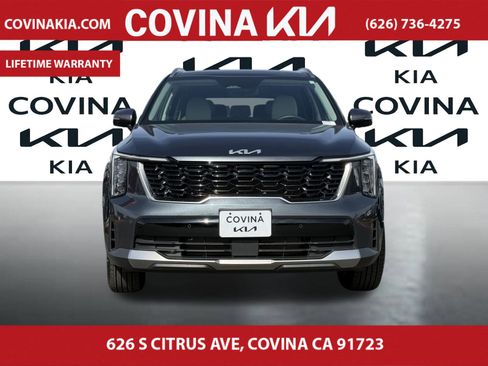 Certified 2024 Kia Sorento S w/ Panoramic Sunroof Package image 3