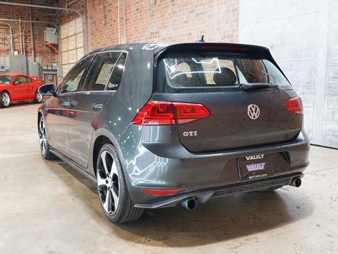 Used 2017 Volkswagen GTI S FWD image 10
