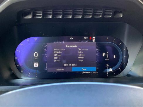 Used 2023 Volvo XC90 B6 Ultimate image 23