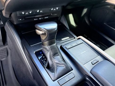 Certified 2021 Lexus ES 350 w/ Premium Package image 22