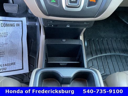 Used 2019 Honda Odyssey EX-L image 43