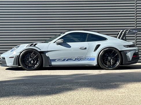 Used 2025 Porsche 911 GT3 RS image 2