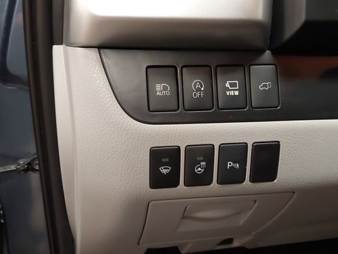 Used 2019 Toyota Highlander Limited Platinum image 23