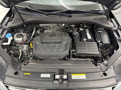 Used 2021 Volkswagen Tiguan SEL w/ 3-Row Tiguan MDO Package image 10