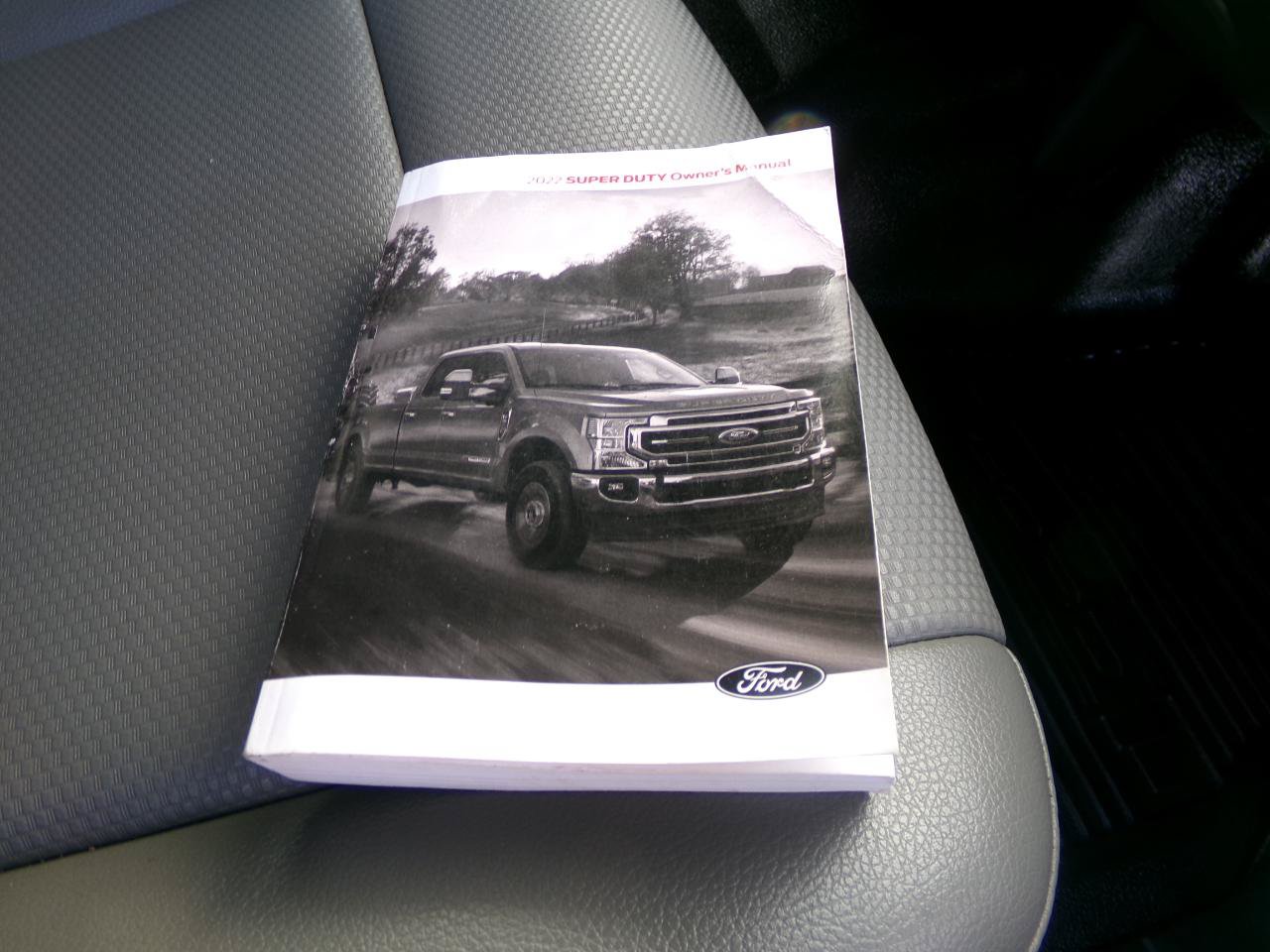 Used 2022 Ford F250 XL w/ Power Equipment Group AWD/4WD image 40