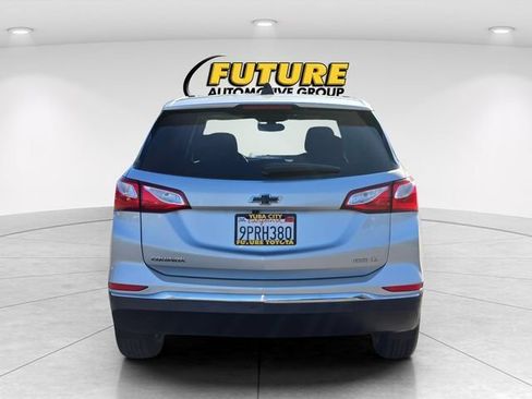 Used 2018 Chevrolet Equinox LT AWD/4WD image 6