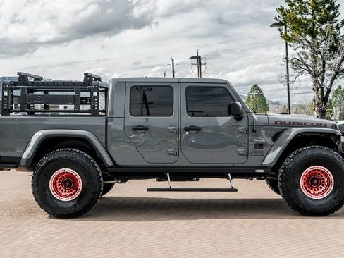Used 2021 Jeep Gladiator Rubicon AWD/4WD image 5