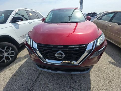 Used 2023 Nissan Rogue SL w/ SL Premium Package image 2