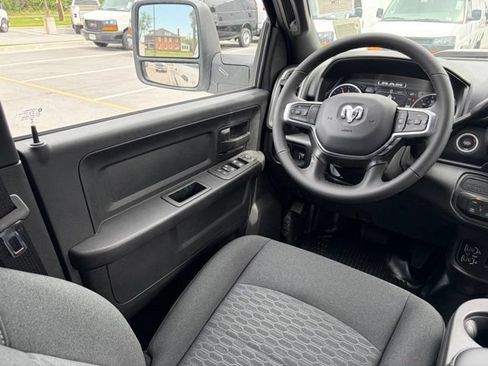 New 2026 RAM 2500 Tradesman AWD/4WD image 26