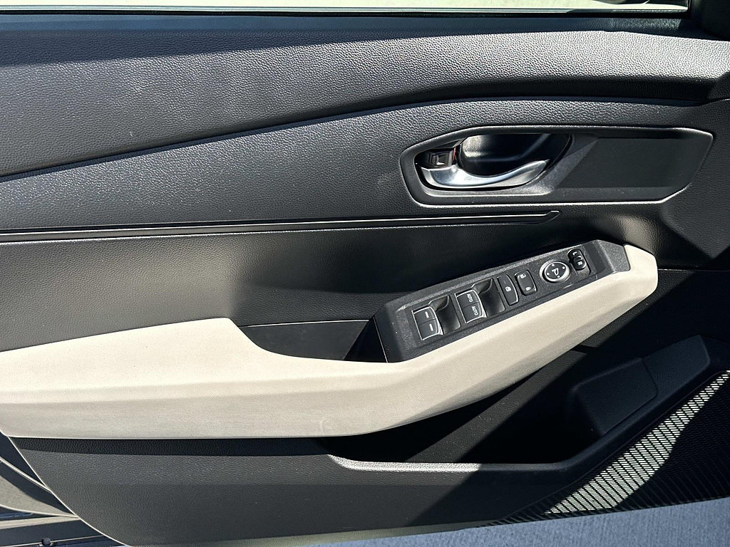 Certified 2023 Honda Accord LX image 13