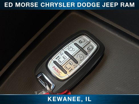 New 2026 Chrysler Voyager LX image 32