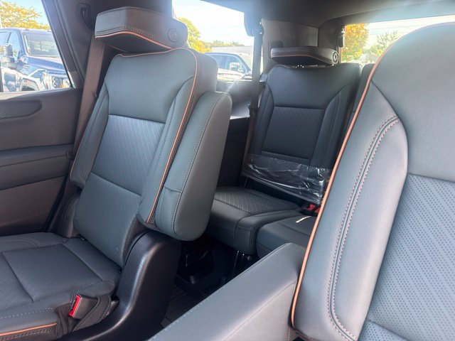 New 2027 GMC Yukon AT4 w/ AT4 Premium Plus Package AWD/4WD image 25