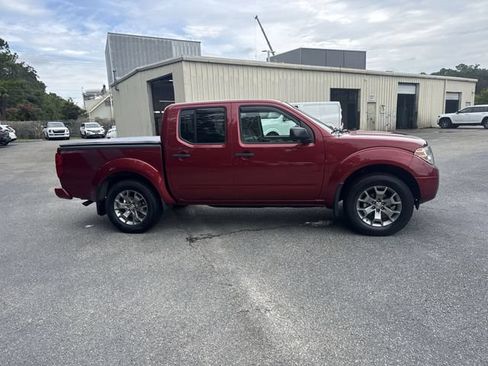 Used 2020 Nissan Frontier SV AWD/4WD image 4