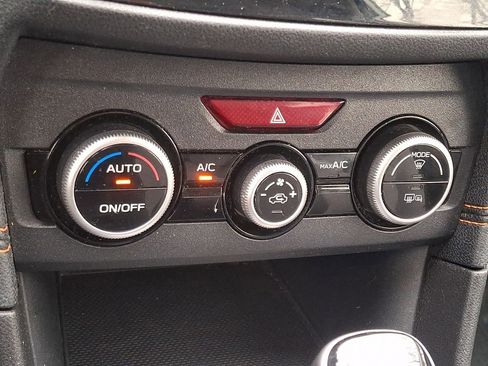 Used 2023 Subaru Crosstrek 2.0i Premium image 16