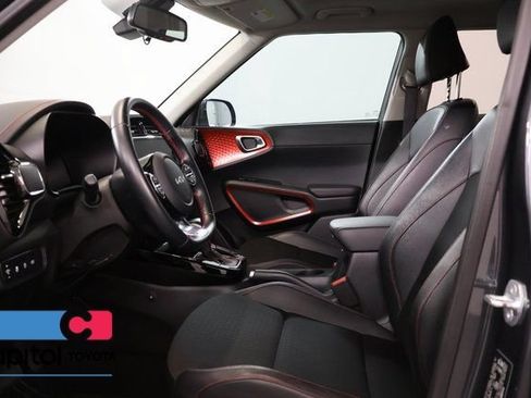 Used 2023 Kia Soul GT-Line FWD image 11