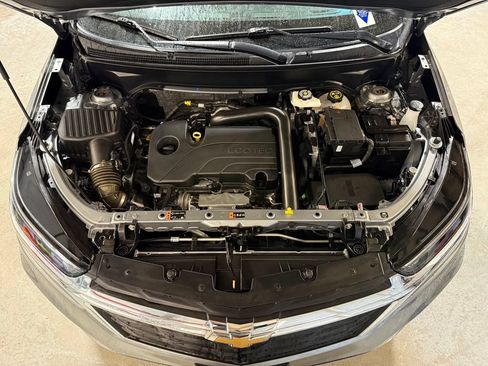 Used 2023 Chevrolet Equinox LS w/ LS Convenience Package FWD image 27