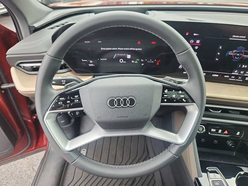 Certified 2025 Audi Q5 Premium Plus w/ Premium Plus AWD/4WD image 20