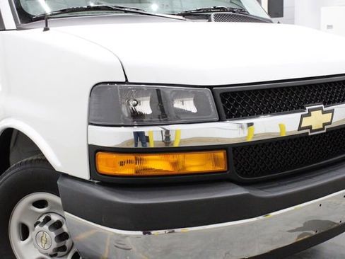 Used 2023 Chevrolet Express 2500 w/ Driver Convenience Package image 28