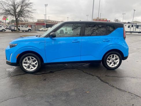 Used 2024 Kia Soul S FWD image 4