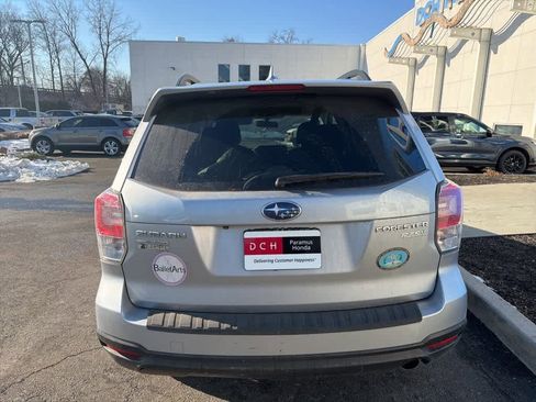 Used 2017 Subaru Forester 2.5i Premium w/ All-Weather Package image 11