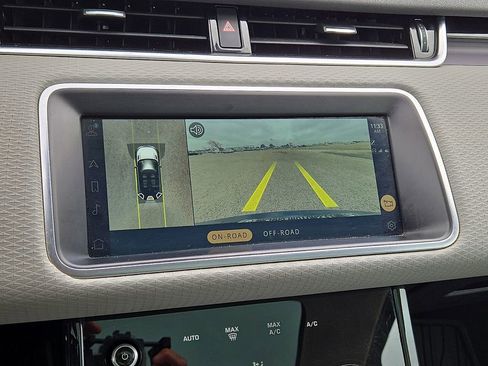 Used 2021 Land Rover Range Rover Evoque S image 27